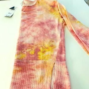 Abercrombie kids Tie dye waffle long sleeve shirt.